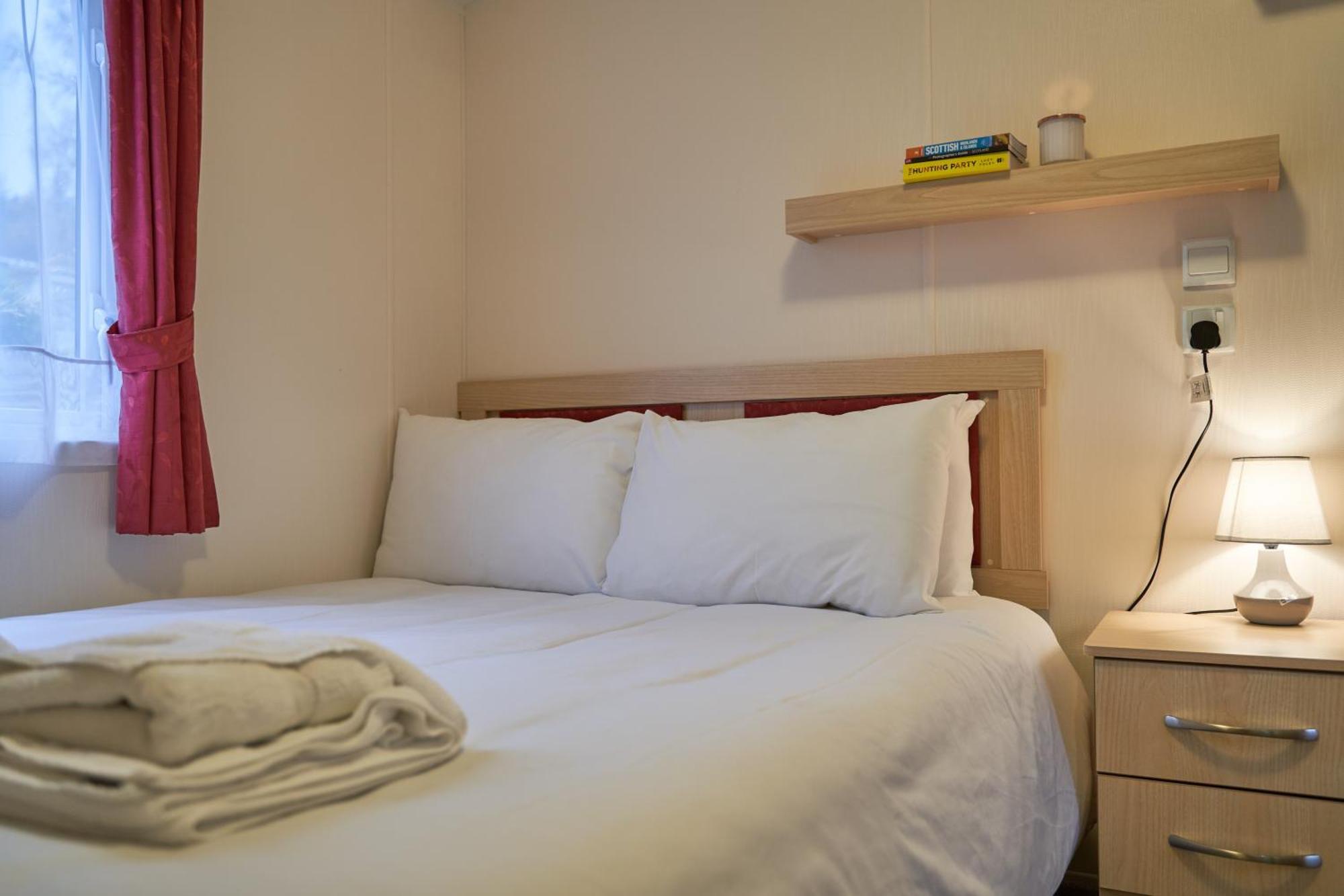 Linnhe Lochside Holidays Corpach Room photo
